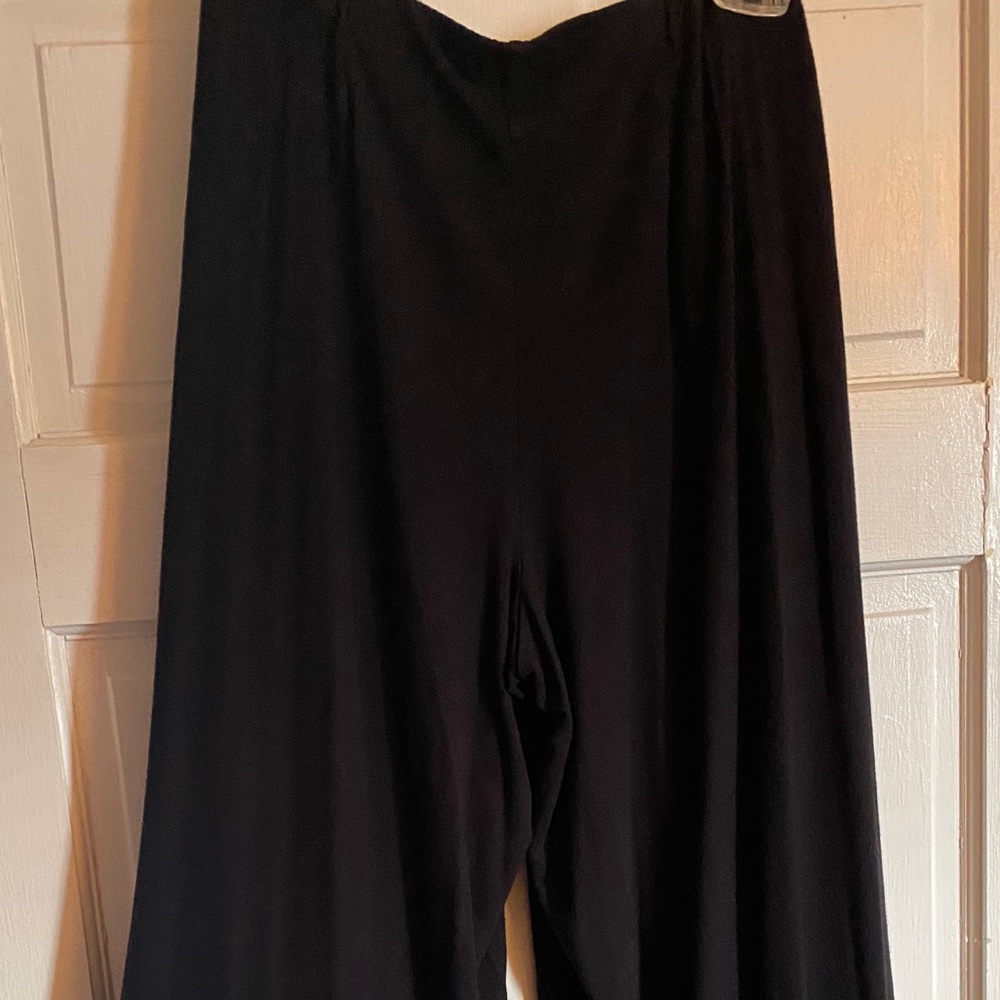 J.Jill Wearever full leg crop, black, size small